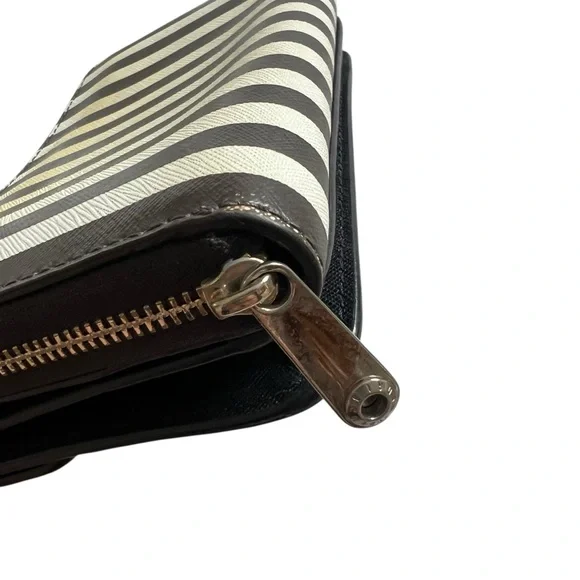 Henri Bendel 2 in 1 Centennial Stripe Wallet On A String / Black Crossbody Purse - Picture 12 of 16